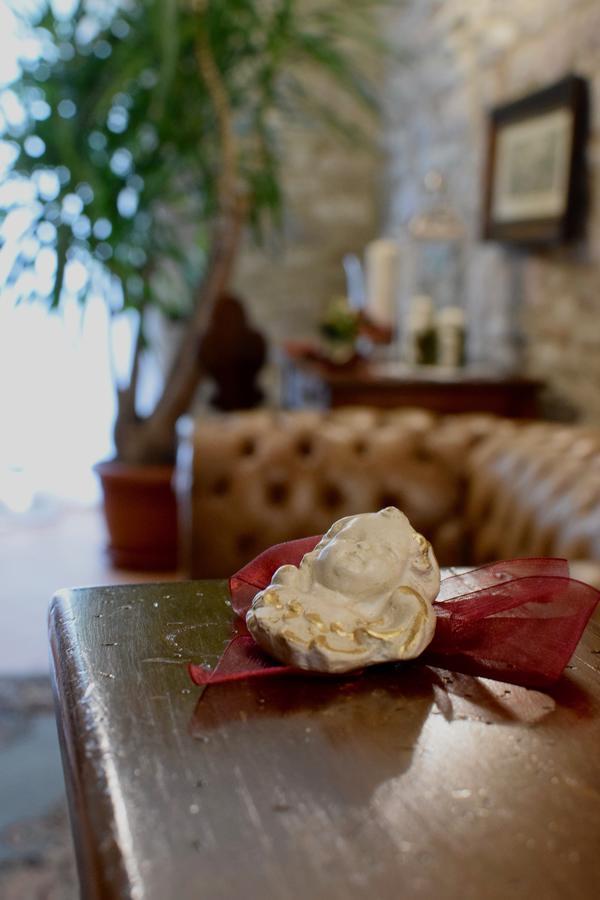 Bed and Breakfast Residenza Le Logge Gubbio Exterior foto